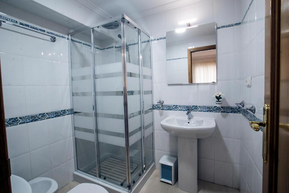 Apartamentos Amat - Only Adult - Playa El Bajondillo Torremolinos Eksteriør bilde