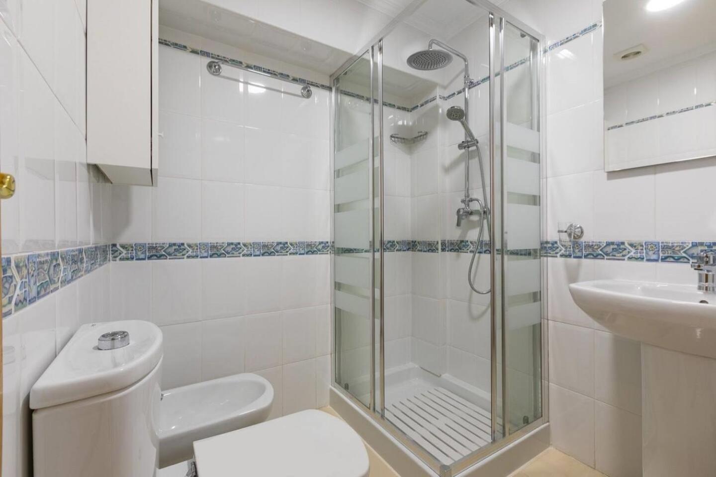 Apartamentos Amat - Only Adult - Playa El Bajondillo Torremolinos Eksteriør bilde